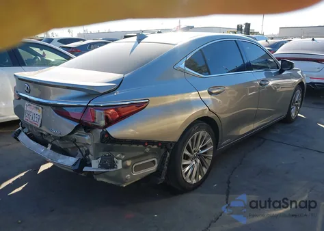 2020 Lexus Es 300H Ultra Luxury z USA, uszkodzony, nr VIN 58AF21B18LU009868
